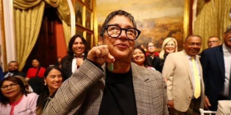 Καρόλα Τσάβεζ: «Στη Βενεζουέλα καταλύθηκε κάθε έννοια διεθνούς νομιμότητας και δεν αντιδρά κανείς»