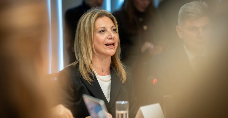 Καρυστιανού σε νέες διευκρινίσεις μετά τις δηλώσεις για την τραγωδία στη Χίο: Δεν θα μείνω βουβή