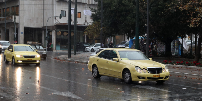 Ταξί: Τριήμερη η απεργία στην Αττική, διήμερη στην υπόλοιπη χώρα
