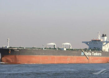 Πυραυλική επίθεση σε ελληνικό φορτηγό πλοίο