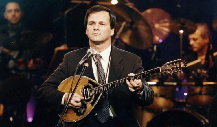 Χρήστος Νικολόπουλος: Τα παιδιά του Άκη Πάνου μού έστειλαν δύο εξώδικα για να μη βγάλω τραγούδια του πατέρα τους