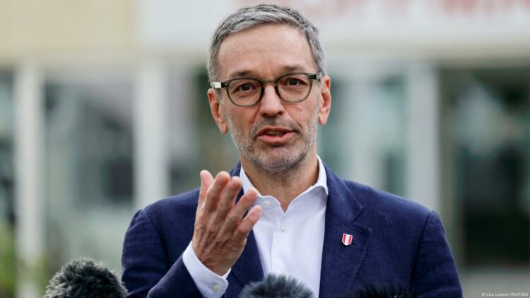 Αυστρία: Το ακροδεξιό Κόμμα της Ελευθερίας νικητής των εκλογών