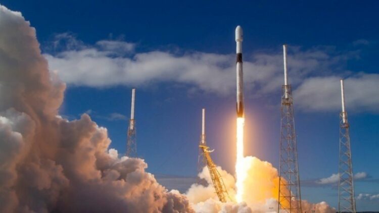 «Παράθυρο» στο… διάστημα και δουλειά στην Ελλάδα – Από το brain drain στο brain gain