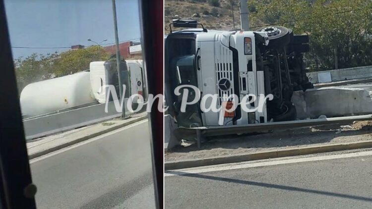 Ανατροπή βυτιοφόρου και διαρροή υγραερίου στη λεωφόρο Σχιστού: Διακοπή κυκλοφορίας στο σημείο