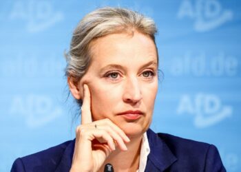 Γερμανία: Η ηγέτιδα του AfD, Αλις Βάιντελ, υποψήφια για την καγκελαρία το 2025