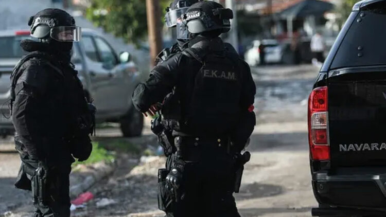 μεγάλη αστυνομική επιχείρηση