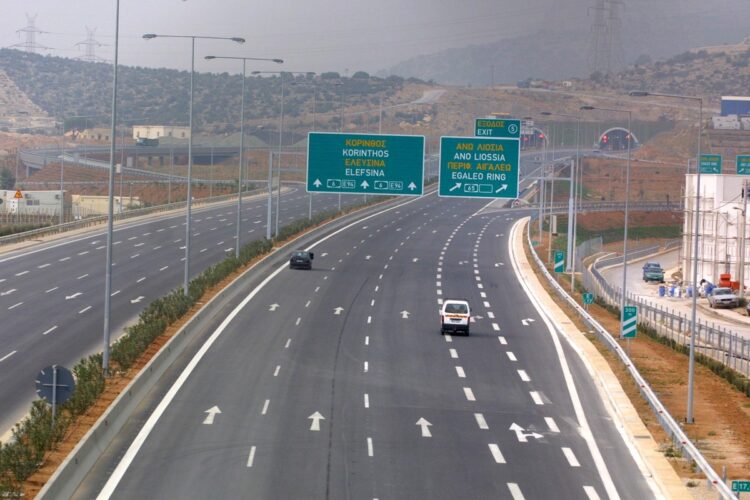 Αττική Οδός: Στις 6 Οκτωβρίου αλλάζει χέρια – Πόσο υποχωρεί το κόστος διοδίων
