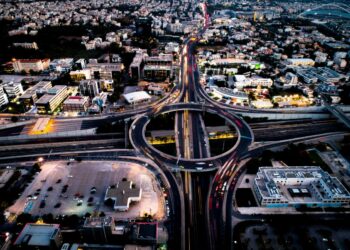 Κυκλοφοριακές ρυθμίσεις στην Αττική Οδό: Ποιες ώρες και σε ποια σημεία θα είναι κλειστή