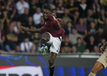 Champions League: Η Σπάρτα Πράγας διέλυσε την Σάλτσμπουργκ (3-0), «κόλλησαν» στο μηδέν Μπολόνια και Σαχτάρ