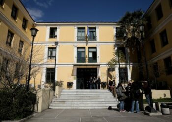 Στον εισαγγελέα οι συλληφθέντες για τη συμπλοκή μαθητών στο Λαύριο