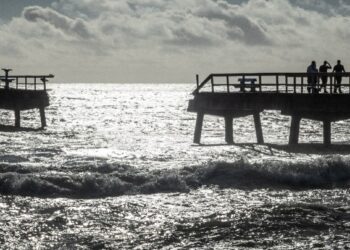 Εκκενώνεται μεγάλο μέρος της Φλόριντας, ενόψει του ισχυρού τυφώνα Χέλεν