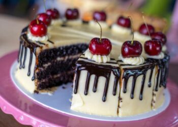 Εορτολόγιο: Ποιοι γιορτάζουν σήμερα 18 Σεπτεμβρίου