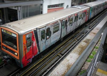 Φωτιά σε συρμό του Ηλεκτρικού στη Νερατζιώτισσα: Αποκαταστάθηκαν τα δρομολόγια