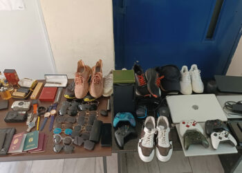 διακεκριμένες κλοπές από οικίες