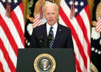 Μπάιντεν: Πρέπει να αποφευχθεί ένας ολοκληρωτικός πόλεμος στη Μέση Ανατολή