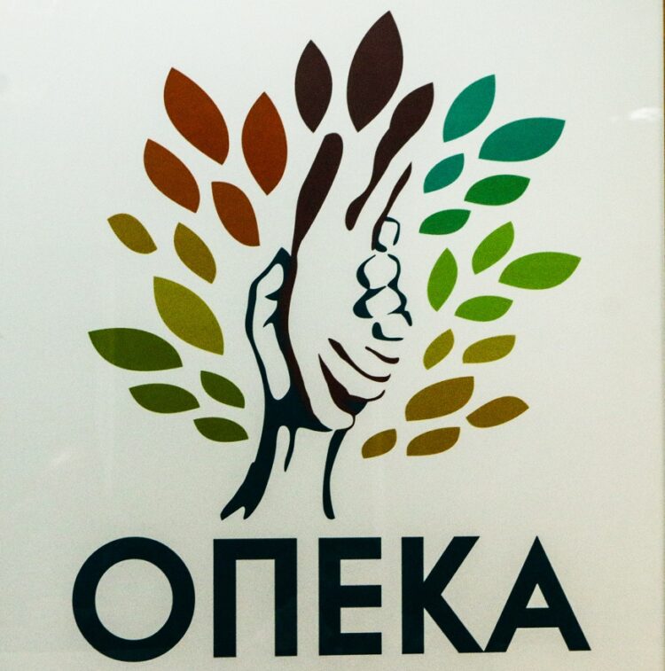 ΟΠΕΚΑ: Την Παρασκευή τα επιδόματα 700 και 1.000 ευρώ σε πολύτεκνες και τρίτεκνες αγρότισσες μητέρες