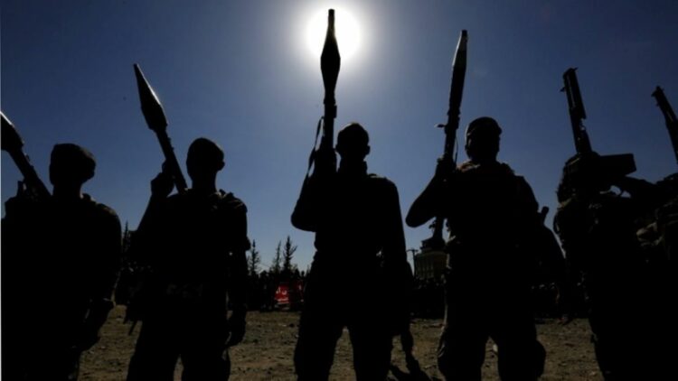 ΗΠΑ: Η Ρωσία διαπραγματεύεται παραδόσεις όπλων με τους Χούθι της Υεμένης