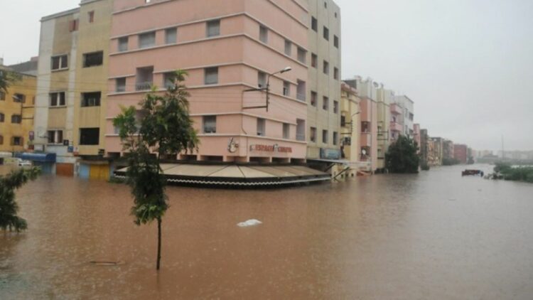 Τη ζωή σε 10 άτομα στοίχισαν οι νέες πλημμύρες στο νότιο Μαρόκο – Επτά άτομα αγνοούνται