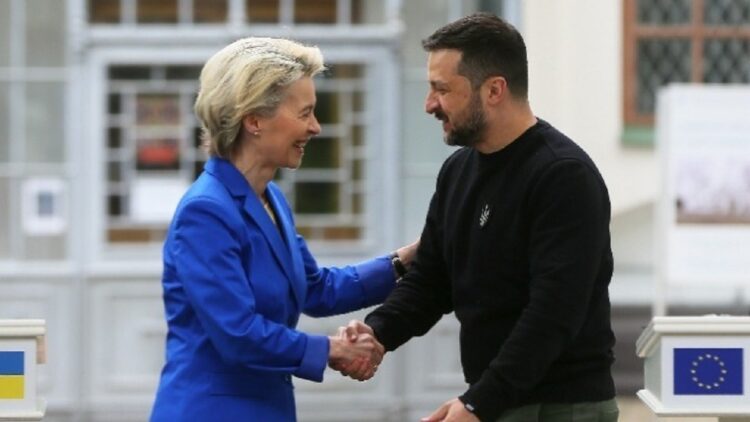 Ουκρανία: Η Ούρσουλα φον ντερ Λάιεν έφτασε στο Κίεβο