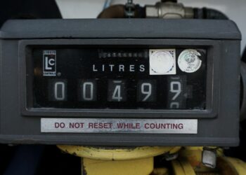 Ξεκινά από σήμερα η διανομή του πετρελαίου θέρμανσης – Πού θα κινηθούν οι τιμές