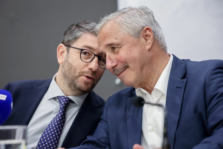 Εκλογές ΠΑΣΟΚ: Στηρίζει Ανδρουλάκη ο Γ. Μανιάτης – «Να του δώσουμε την ευκαιρία να ολοκληρώσει την προσπάθεια»