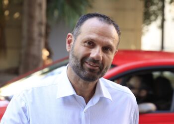Καπνισάκης: Αν πολεμούσαν τη ΝΔ με τον ίδιο τρόπο στις Ευρωεκλογές τα ποσοστά του ΣΥΡΙΖΑ θα υπερέβαιναν το 20%