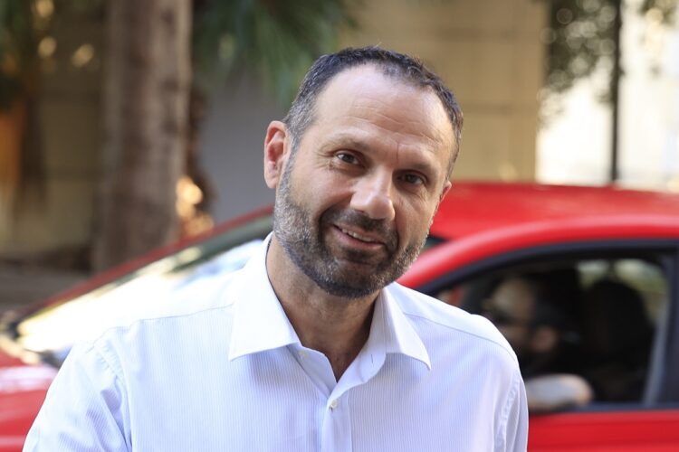 Καπνισάκης: Αν πολεμούσαν τη ΝΔ με τον ίδιο τρόπο στις Ευρωεκλογές τα ποσοστά του ΣΥΡΙΖΑ θα υπερέβαιναν το 20%