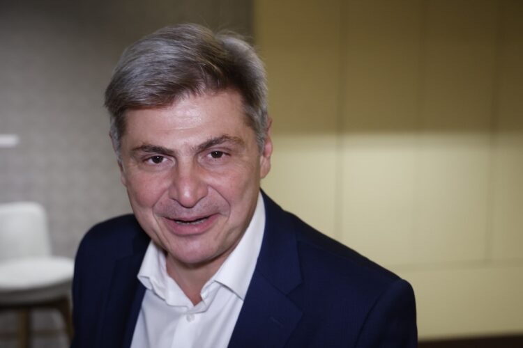 Φαραντούρης: «Ναι» στην πρόταση του Παύλου Πολάκη για συνάντηση όλων των υποψηφίων προέδρων του ΣΥΡΙΖΑ