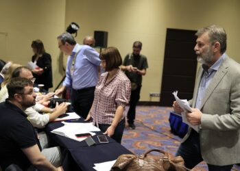 ΣΥΡΙΖΑ: 12 μέλη της ΚΕ παραπέμπουν στην ΕΔ Γεροβασίλη- Ζαχαριάδη- Γκλέτσο