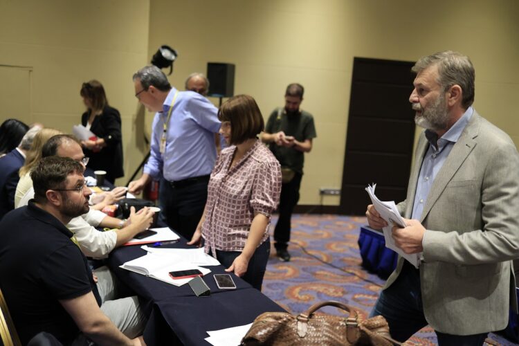 ΣΥΡΙΖΑ: 12 μέλη της ΚΕ παραπέμπουν στην ΕΔ Γεροβασίλη- Ζαχαριάδη- Γκλέτσο