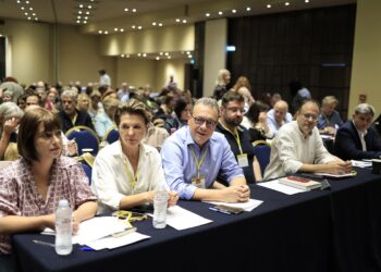 ΣΥΡΙΖΑ: 8 – 10 Νοεμβρίου το Συνέδριο εισηγήθηκε η πλειοψηφία στην ΚΕ