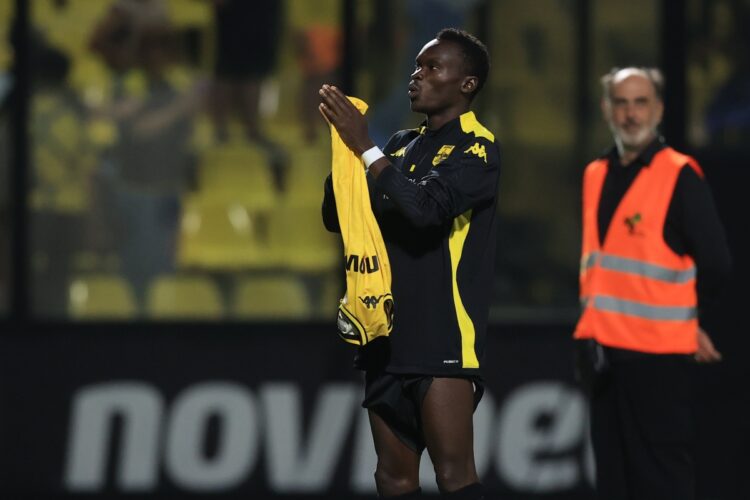 Πρόβλημα στον Άρη με Σίστο