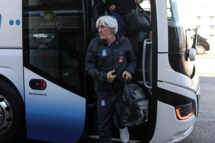 Εθνική ομάδα: Αναχώρησε για Λονδίνο, με στόχο ένα θετικό αποτέλεσμα (photo)