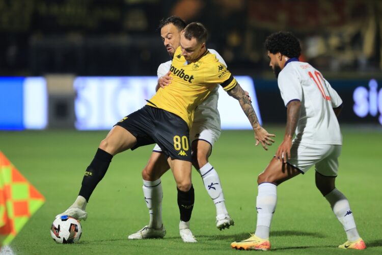 Αναχωρεί για… πενθήμερο στην Αθήνα ο Άρης