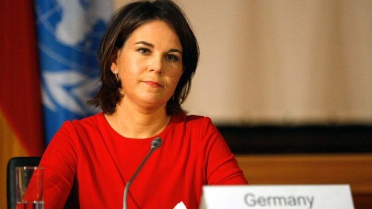 Εκτέλεση Ιρανογερμανού: Το Βερολίνο καταδικάζει το «απάνθρωπο καθεστώς» της Τεχεράνης