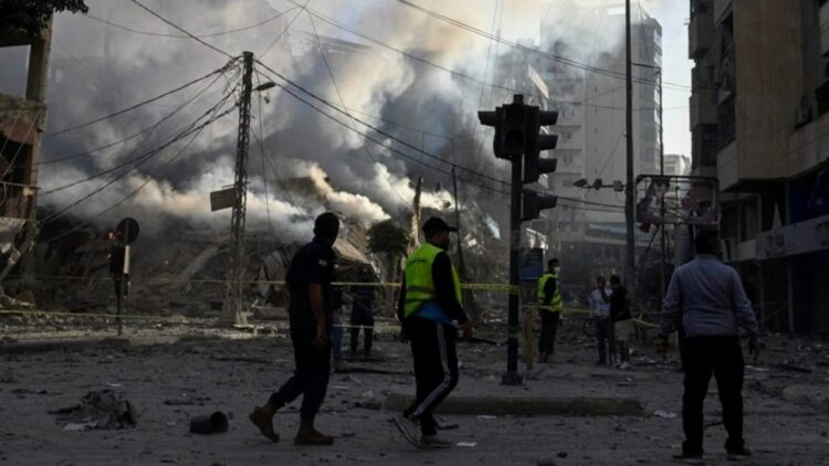 Το Ισραήλ λέει πως έπληξε 300 στόχους συνδεόμενους με τη Χεζμπολάx στον Λίβανο