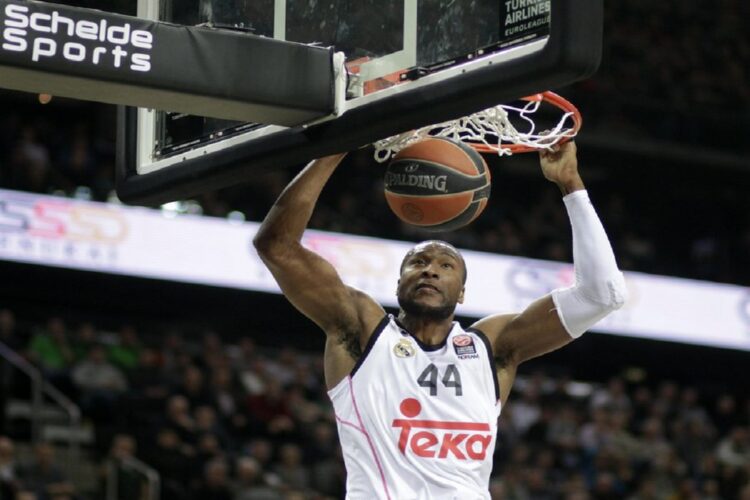 Κινδυνεύει με αφαίρεση τίτλων η Ρεάλ Μαδρίτης: Ένταλμα σύλληψης για τον Μάρκους Σλότερ για πλαστό διαβατήριο