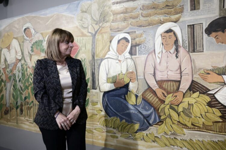 H Σακελλαροπούλου στην υποδοχή του κυπέλλου Μεσολυμπιάδας Αθήνα 1906 (photos)