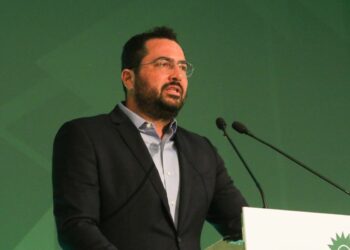Σπυρόπουλος: Η ελληνική κοινωνία βλέπει ένα κόμμα που μπορεί να ανοίξει ένα νέο κεφάλαιο στην ελληνική Ιστορία