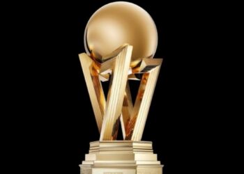 Ποδόσφαιρο-Γαλλία: Η Ligue1 παρουσίασε το νέο τρόπαιο του πρωταθλητή (photo)