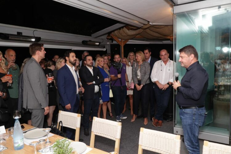 «Ένας χρόνος – Mια οικογένεια – Mια ομάδα – H Αττική Μπροστά»: Το μήνυμα Χαρδαλιά για τον ένα χρόνο από την εκλογική του νίκη