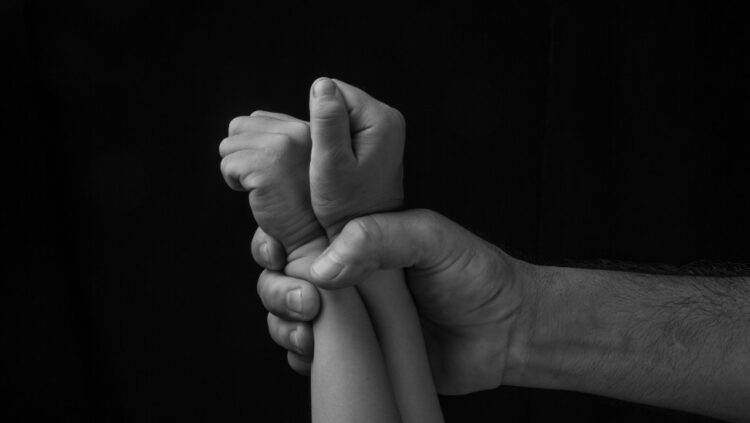 Χαλκιδική: Στη φυλακή 66χρονος που κακοποίησε σεξουαλικά τον 8χρονο ανιψιό του