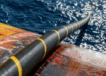 ΑΔΜΗΕ: Σε δεύτερη φάση ο διαγωνισμός για το υποβρύχιο καλώδιο