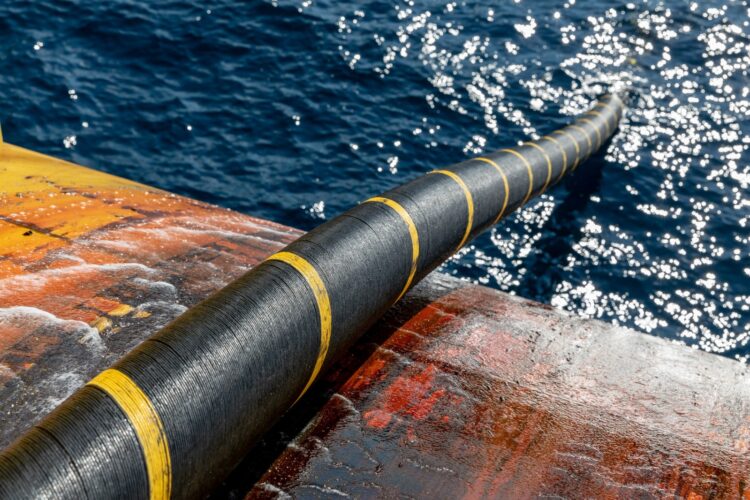 ΑΔΜΗΕ: Σε δεύτερη φάση ο διαγωνισμός για το υποβρύχιο καλώδιο