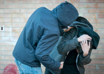 Συνελήφθη 16χρονος για ληστεία σε βάρος ανηλίκων στην Κέρκυρα