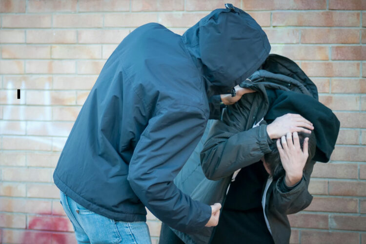 Συνελήφθη 16χρονος για ληστεία σε βάρος ανηλίκων στην Κέρκυρα