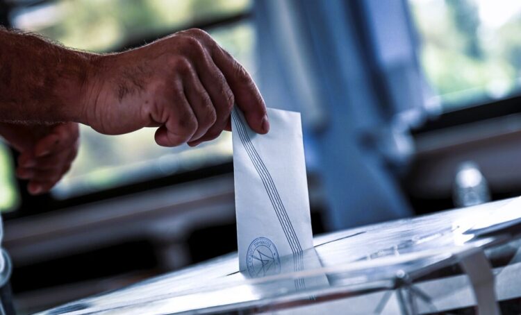 Δημοσκόπηση - Opinion Poll, Interview, Metron Analysis, MRB, Pulse,