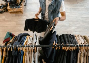 Θεσσαλονίκη: Άρπαξαν τσαντάκι με διαμάντια από δοκιμαστήριο εμπορικού καταστήματος