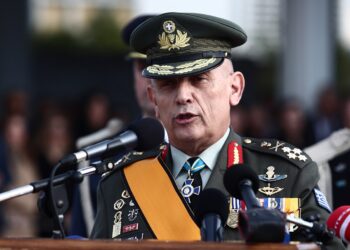 Στον Όμιλο ΑΝΤΕΝΝΑ ο επίτιμος αρχηγός ΓΕΕΘΑ, Κωνσταντίνος Φλώρος