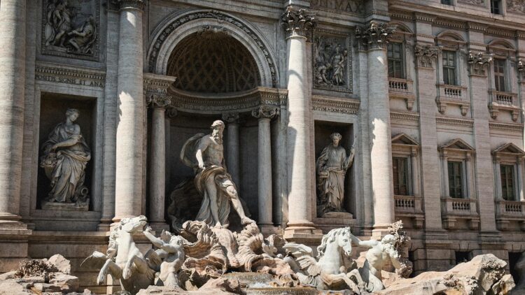 Ιταλία: Οι τουρίστες δεν θα μπορούν, πλέον, να ρίχνουν κέρματα στη Φοντάνα Ντι Τρέβι